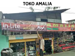 Traditional Market Toko-toko di Bekasi 1 amalia