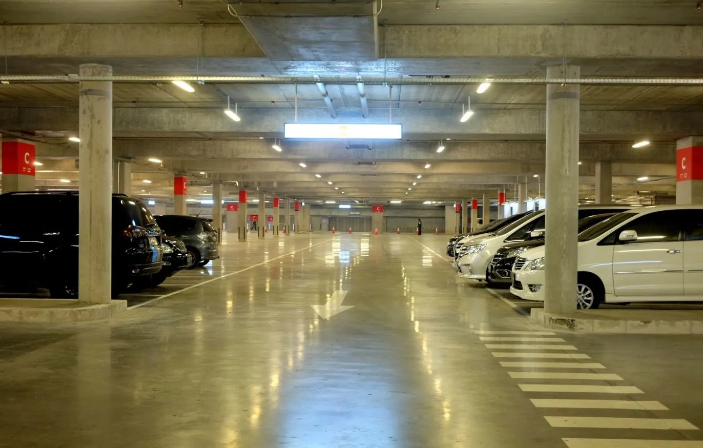 Plaza Indonesia (Parking Lot) | Proyek | SURYAMASLD.COM