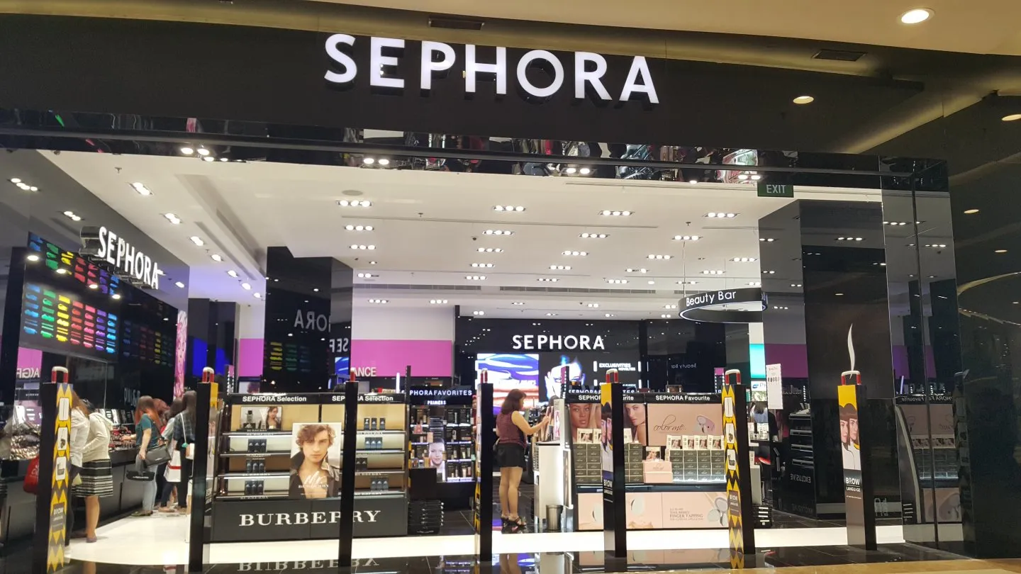 Sephora | Proyek | SURYAMASLD.COM